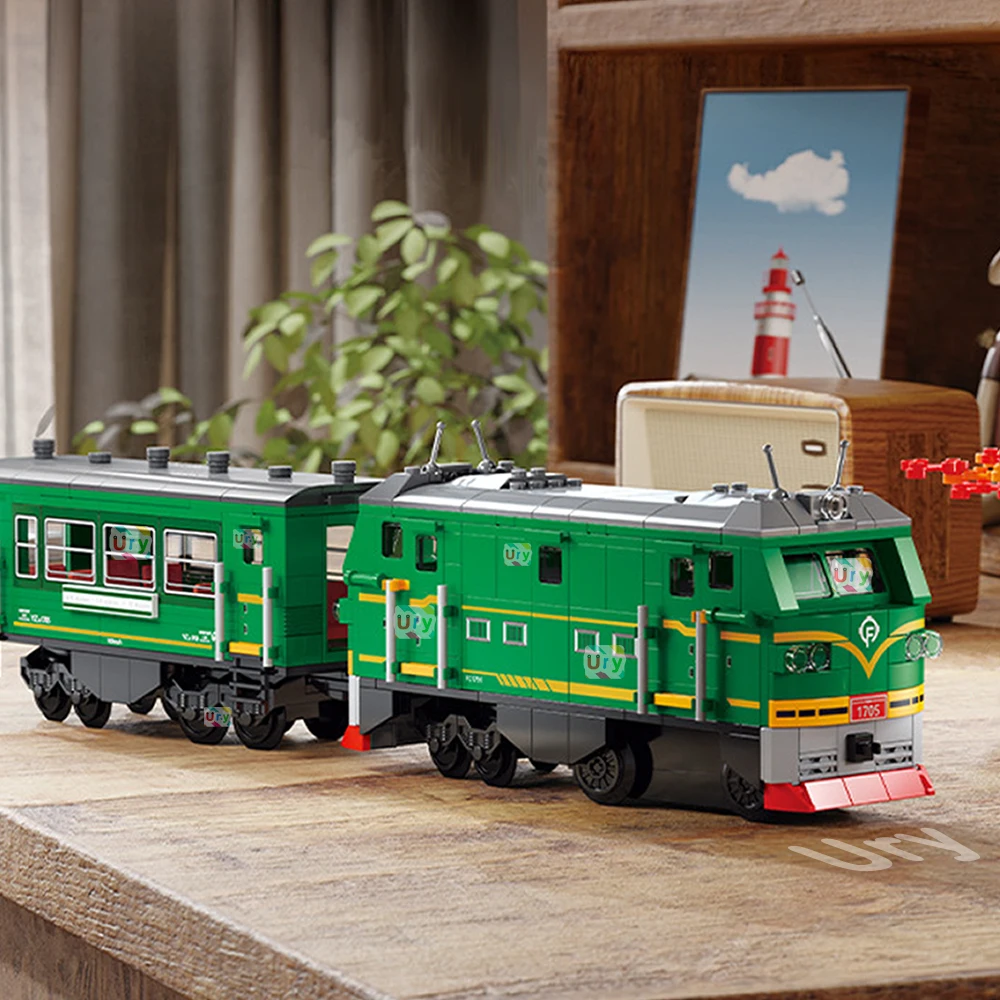 Teknik Retro Yeşil Buharlı Tre - Lego Set City incelemesi ve fiyatı
